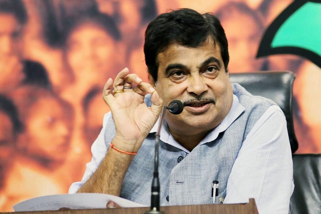 Gadkari Inspects Delhi-Mumbai Corridor Following Fatal Crash
