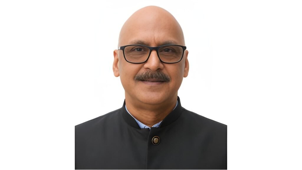 Retd. IPS Officer Mrityunjay Kumar Singh Take Charge as Director of Bharatiya Vidya Bhavan, Kolkata
