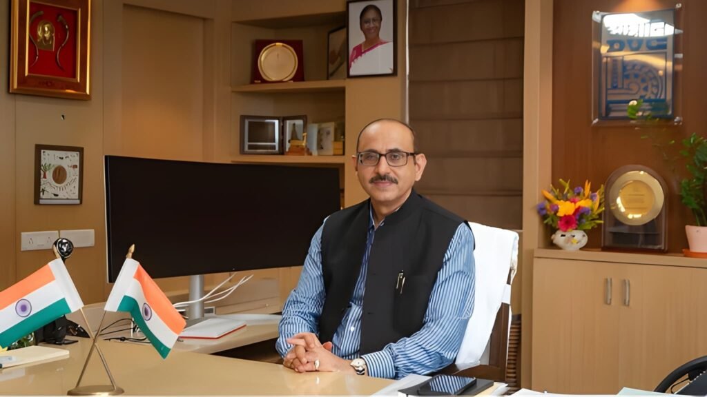 IAS Officer Rajesh Pandey Assumes Charge as 51st Chairman of DVC