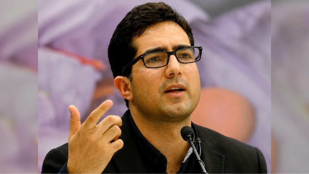 ACC Extends IAS Officer Shah Faesal’s Tenure in Ministry of Culture