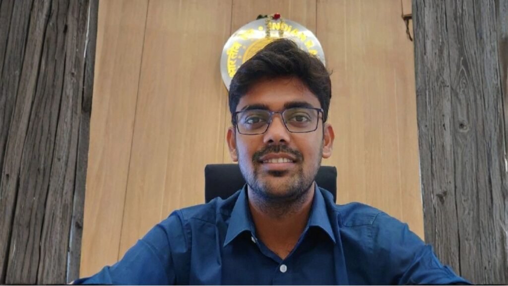 Civil Engineer Swapnil Chaurasia Takes Charge as Deputy CPM at NHSRCL
