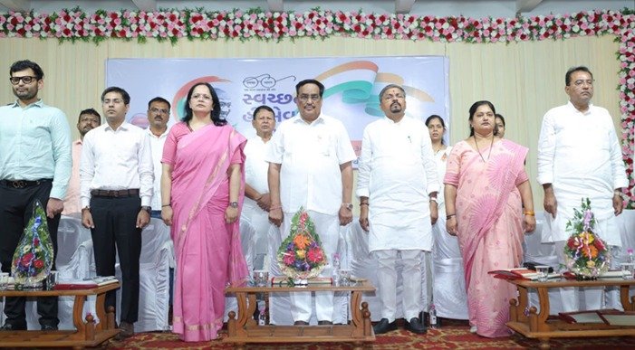 Union Minister C. R. Patil Leads Special Gram Sabha in Navsari